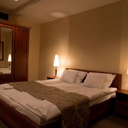 Hotel Brill Oroshaza Bilik gambar