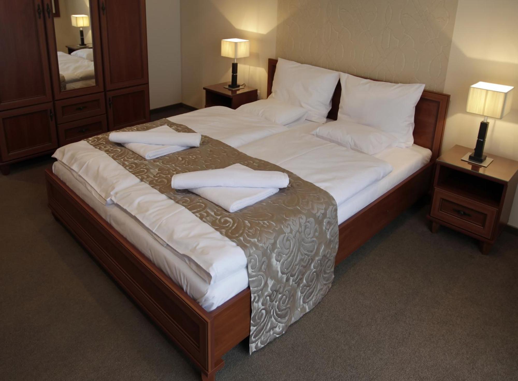 Hotel Brill Oroshaza Bilik gambar