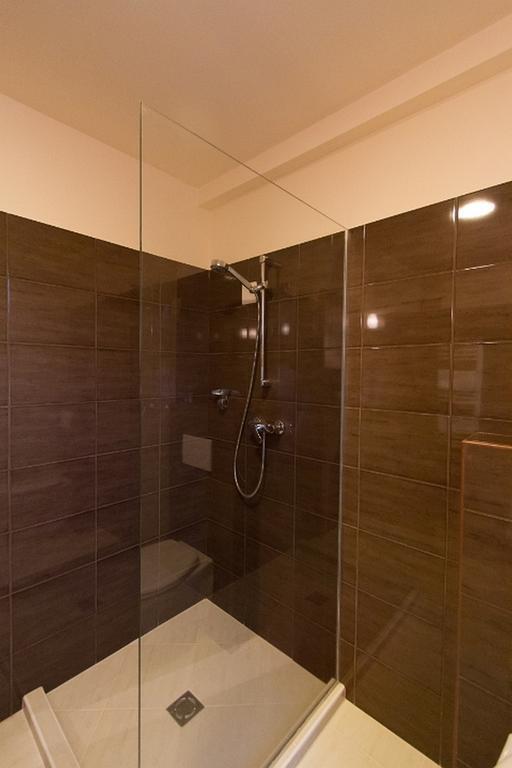Hotel Brill Oroshaza Bilik gambar